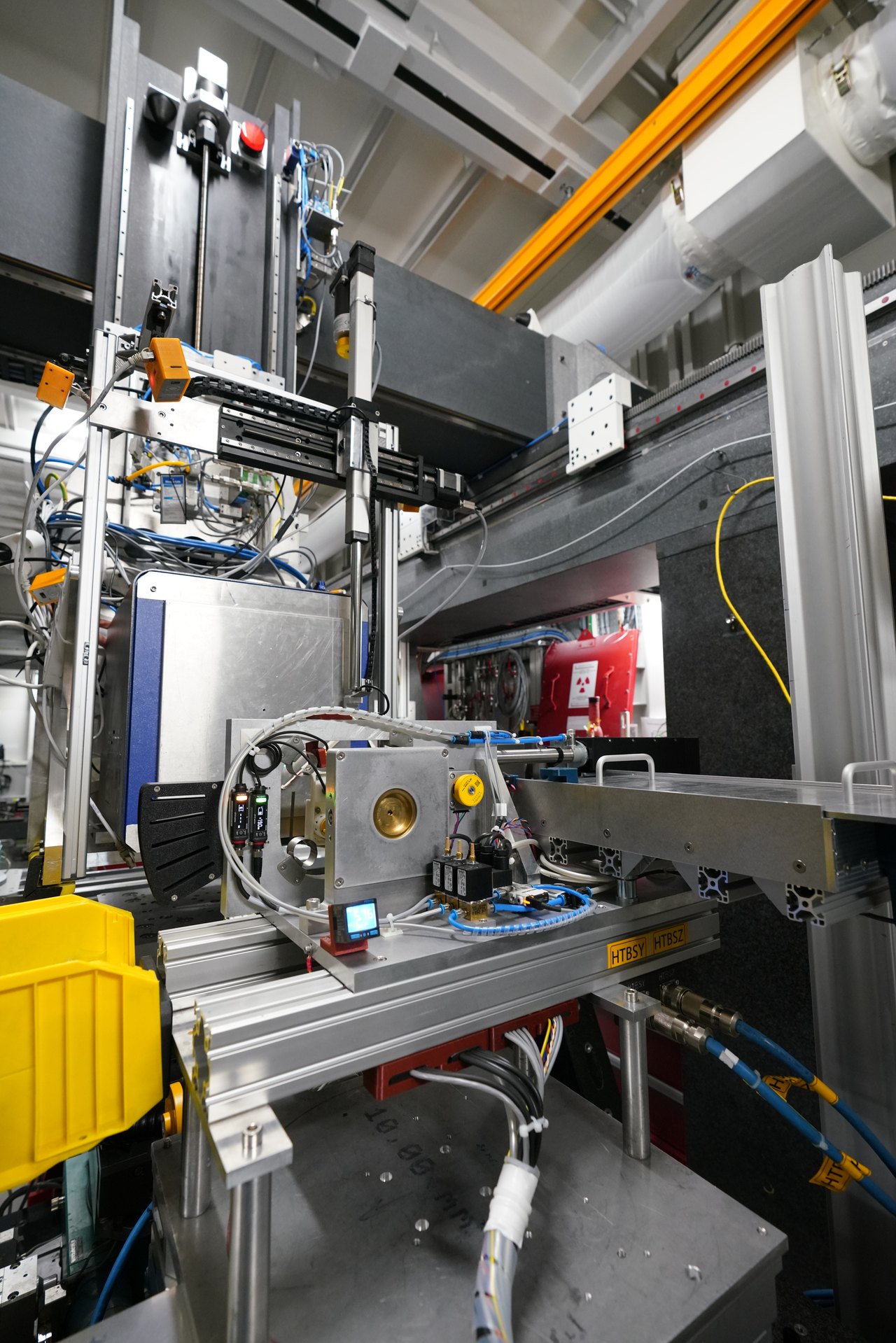 Scientific publications featuring Momentum Transfer X-ray data